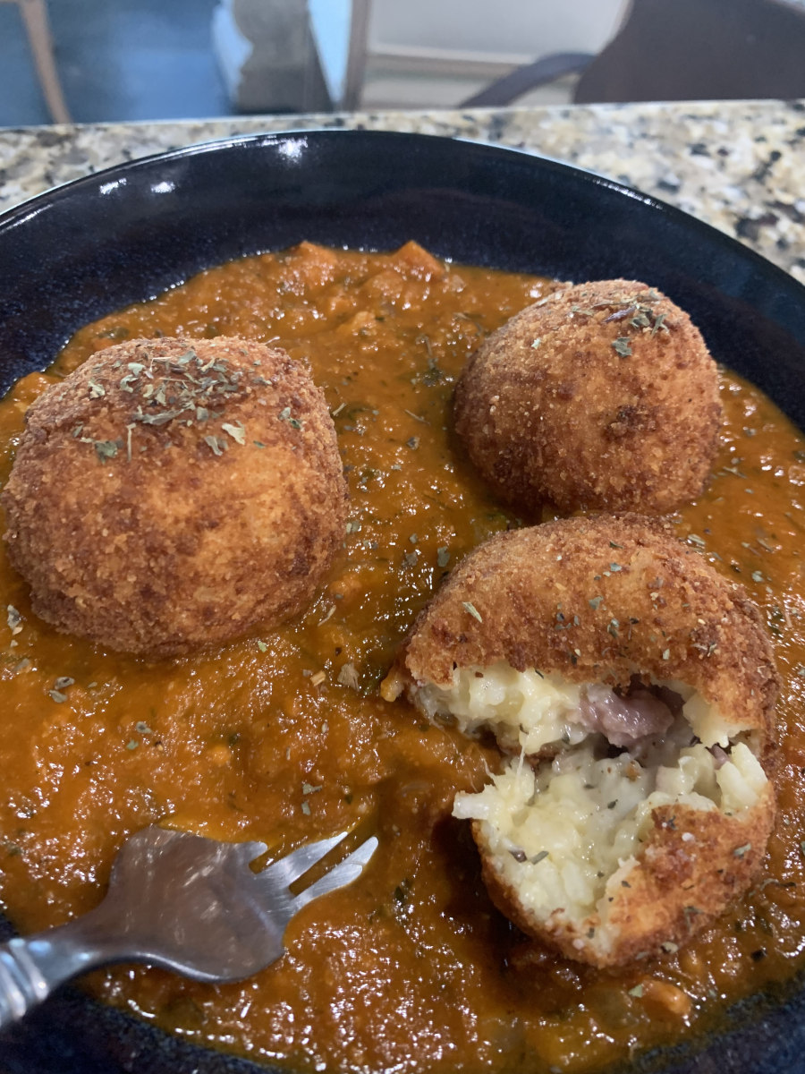 Amatriciana Sauce - Served with Arancini Italian Rice Balls