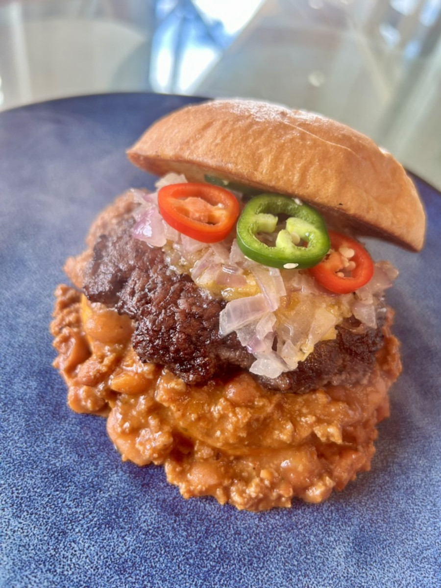 Chili Cheese Smash Burger