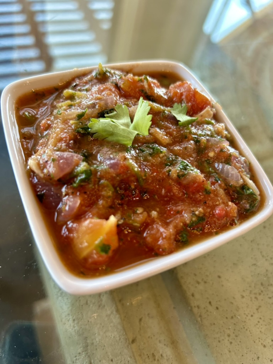 Salsa de Tomate Asado - Roasted Tomato Salsa